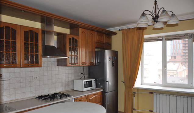Квартира на продажу в Ростове-на-Дону, улица Максима Горького, 102 фото №3